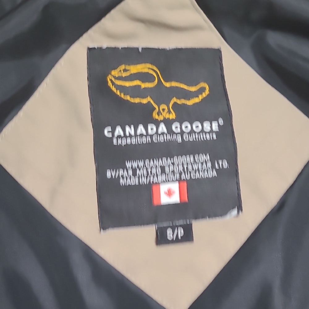 Canada Goose Tan Parka with Fur Trim Style 3035L - Picture 14 of 16